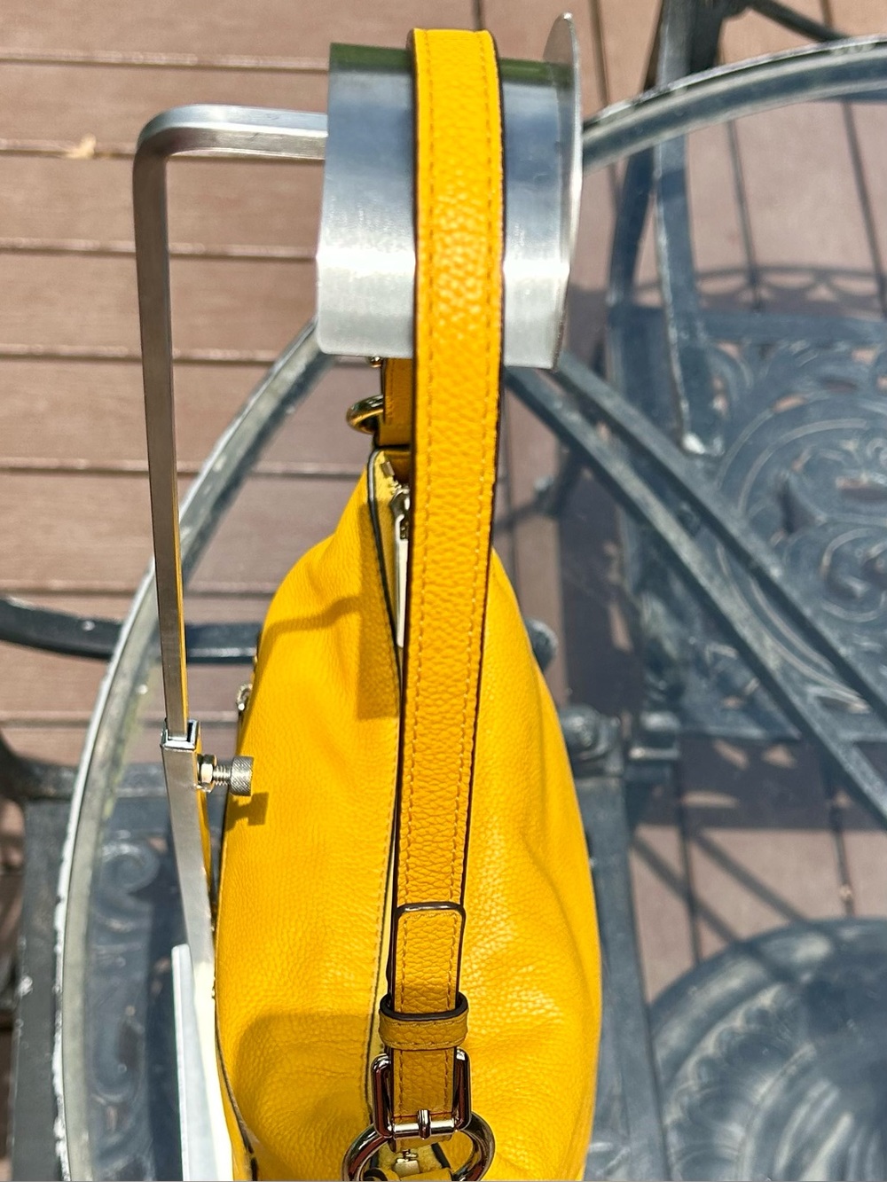 Michael Kors Sunflower Yellow Pebbled Leather Shoulder Bag & Crossbody - Picture 6 of 13